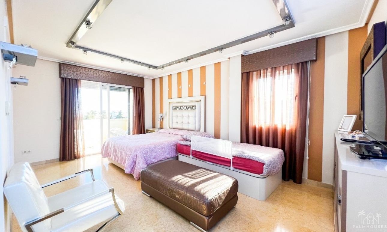 Herverkoop - Villa - Torrevieja - La Mata