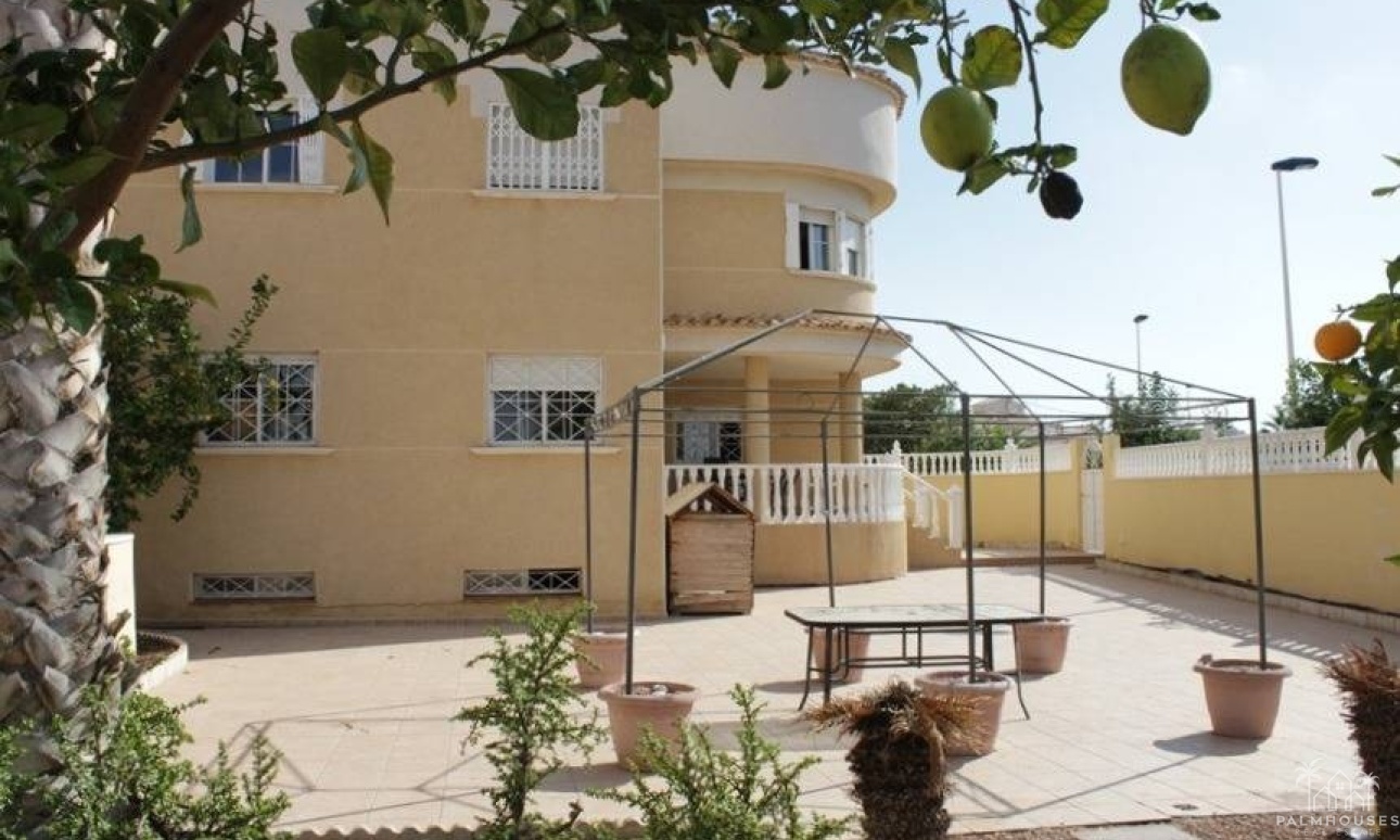 Herverkoop - Villa - Torrevieja - La Siesta