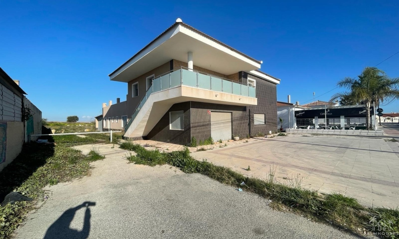 Herverkoop - Villa - Torrevieja - La Siesta