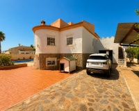 Herverkoop - Villa - Torrevieja - La Siesta