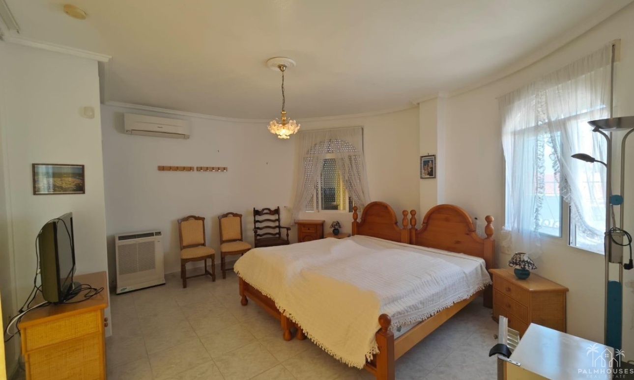 Herverkoop - Villa - Torrevieja - La Siesta