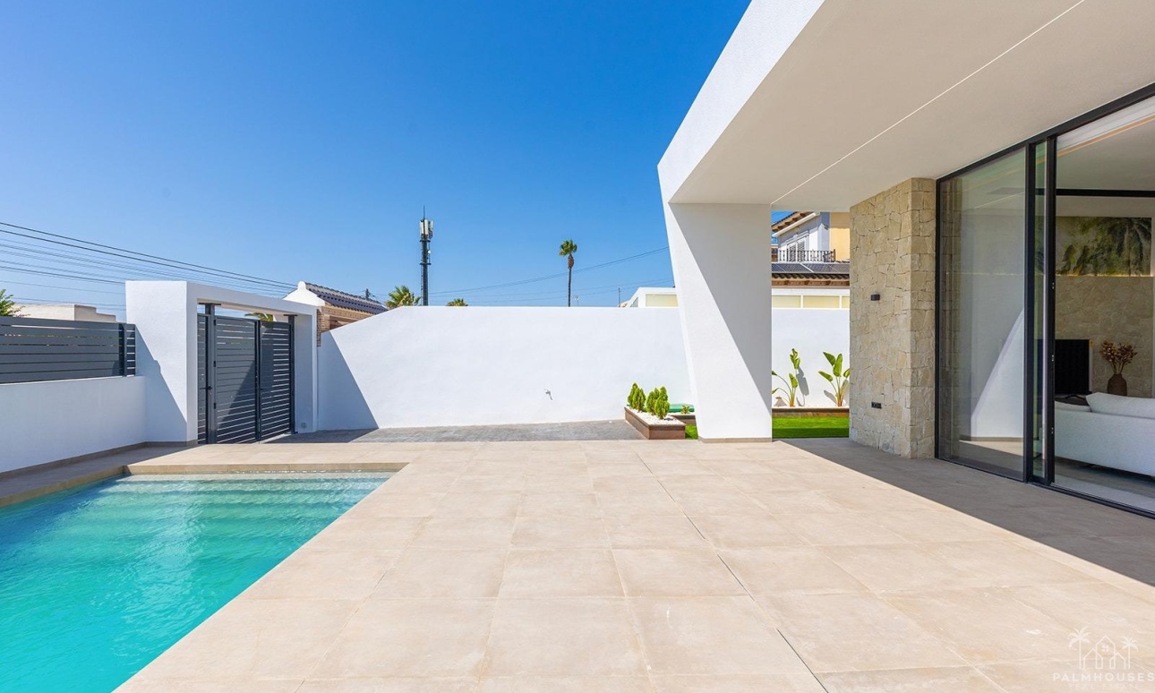 Herverkoop - Villa - Torrevieja - Los Balcones