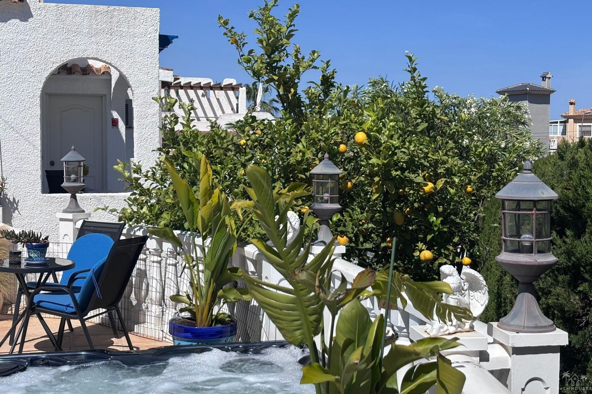 Herverkoop - Villa - Torrevieja - Los Balcones