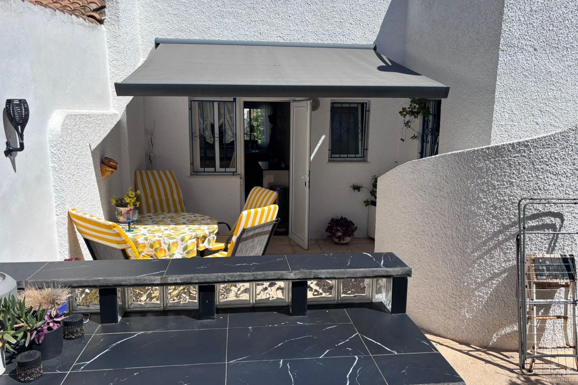Herverkoop - Villa - Torrevieja - Los Balcones