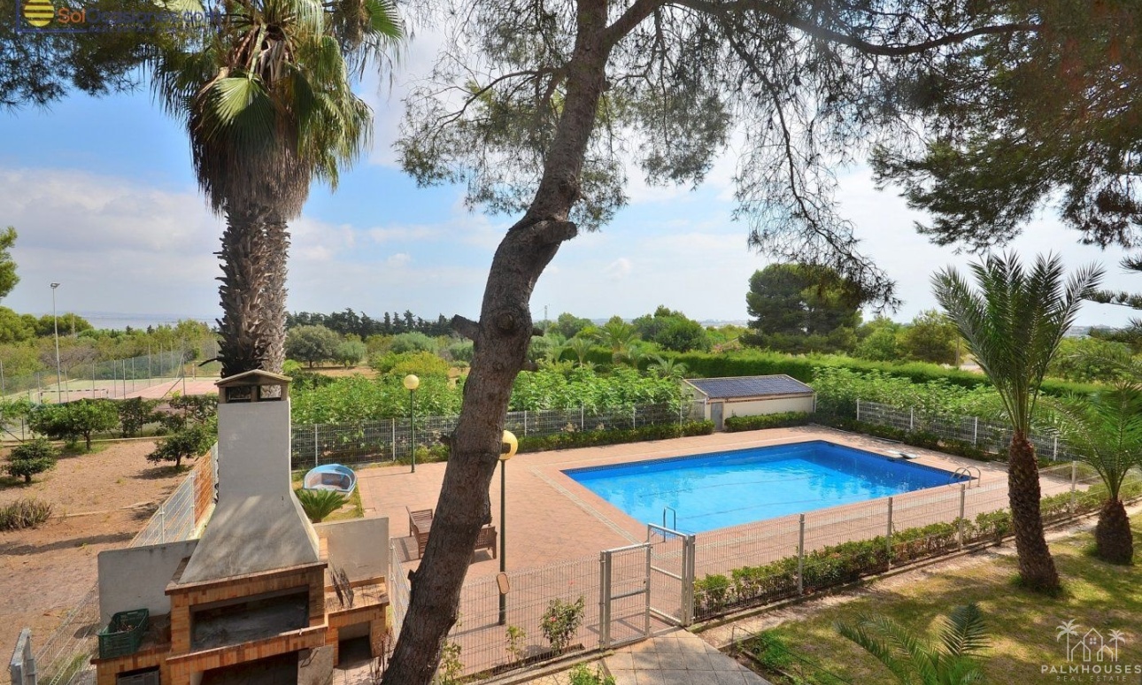 Herverkoop - Villa - Torrevieja - Los Balcones