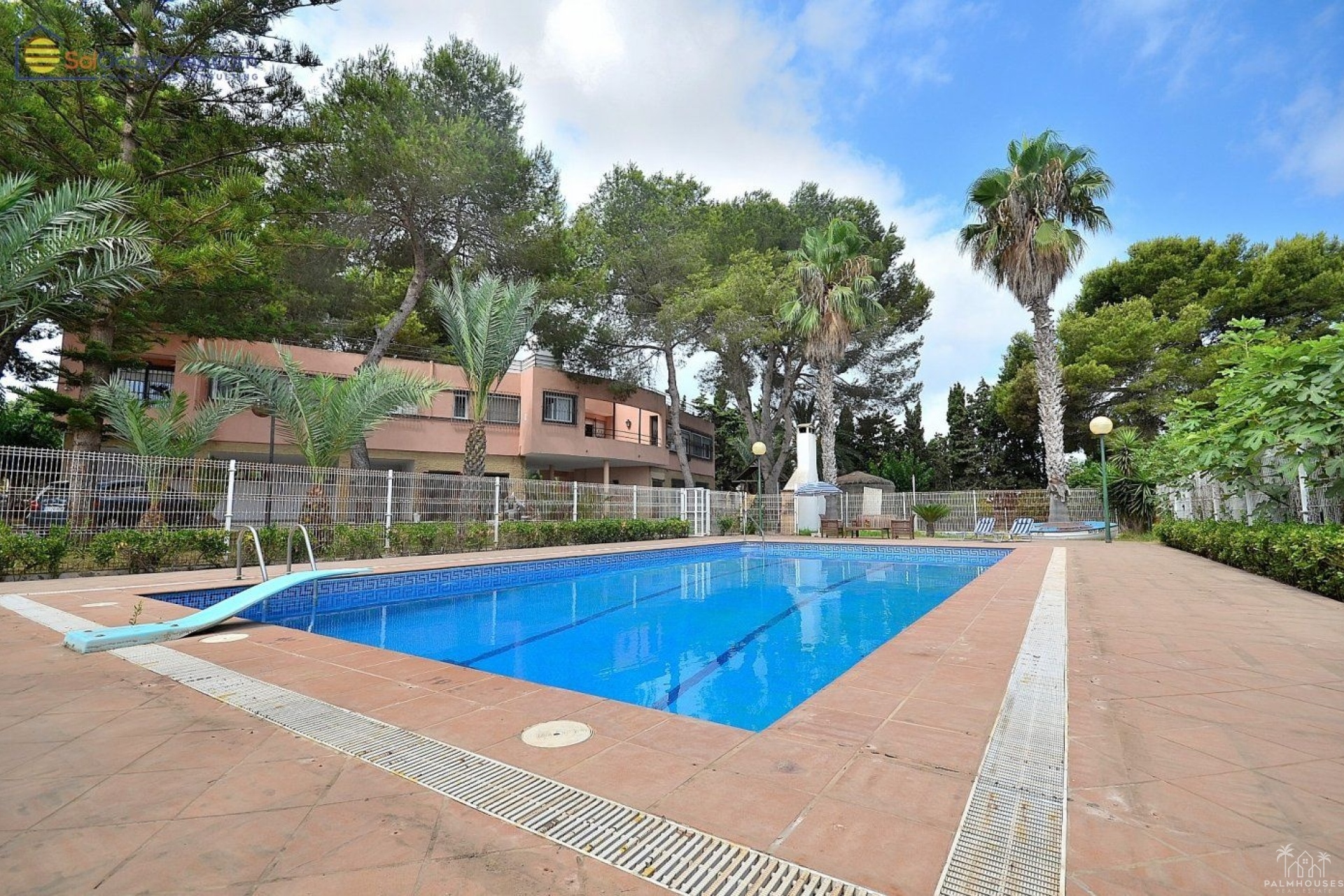 Herverkoop - Villa - Torrevieja - Los Balcones