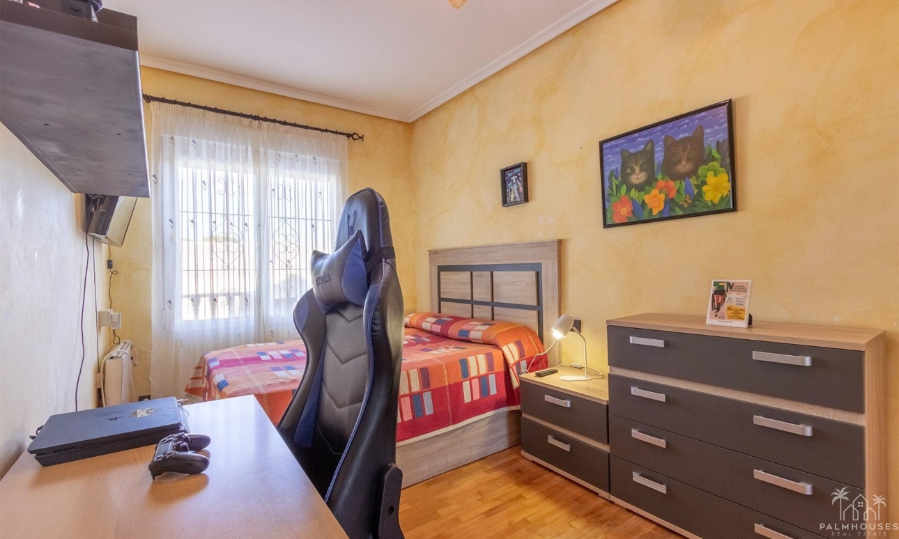 Herverkoop - Villa - Torrevieja - Los Balcones