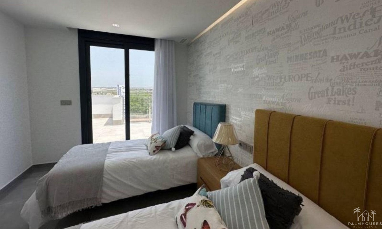 Herverkoop - Villa - Torrevieja - Los Balcones