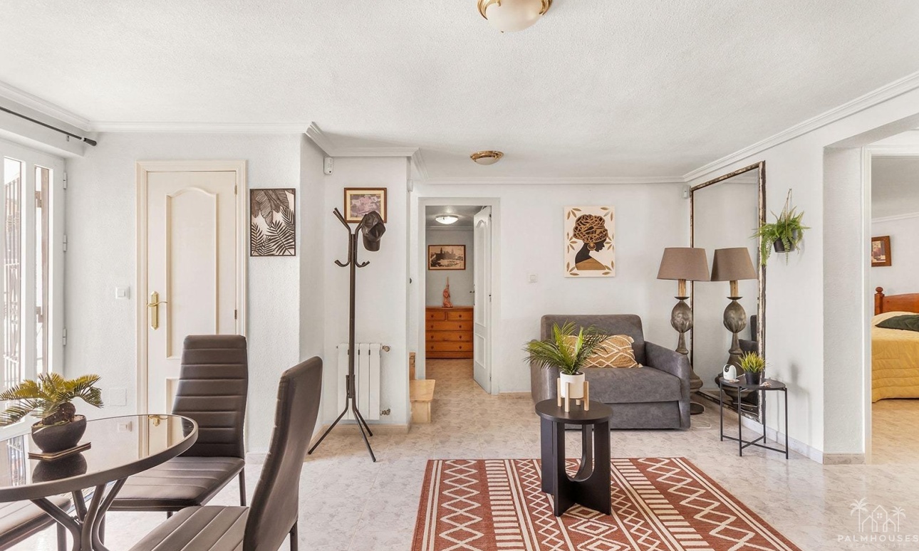 Herverkoop - Villa - Torrevieja - Los Balcones