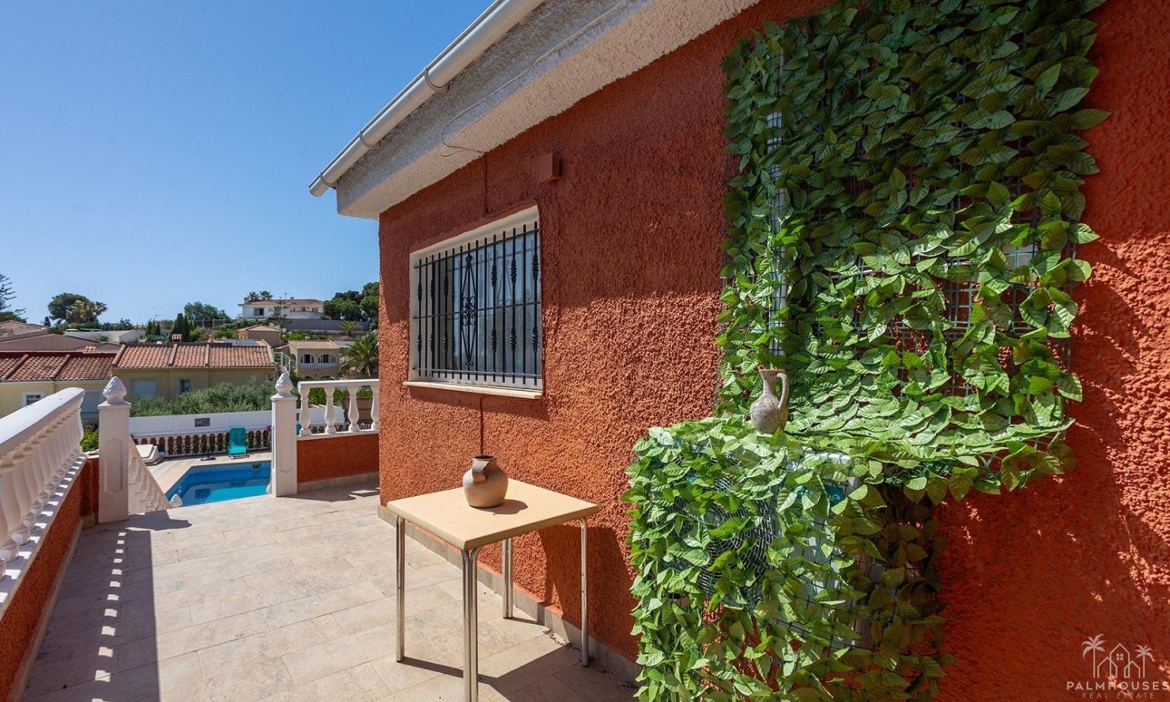 Herverkoop - Villa - Torrevieja - Los Balcones