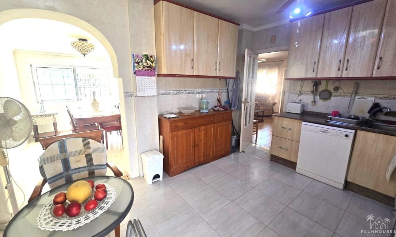 Herverkoop - Villa - Torrevieja - Los Balcones