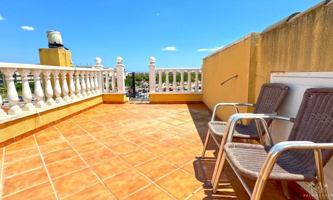 Herverkoop - Villa - Torrevieja - Los Balcones