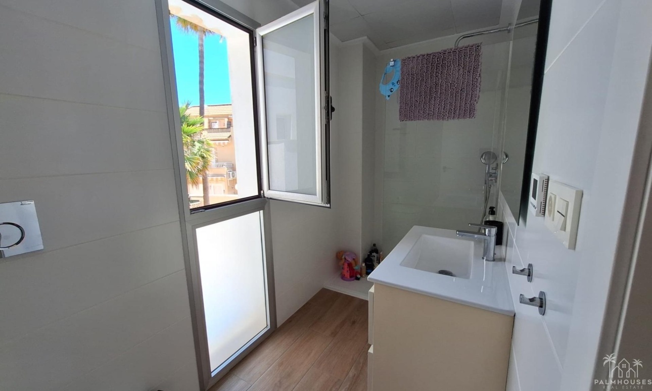 Herverkoop - Villa - Torrevieja - Los Frutales