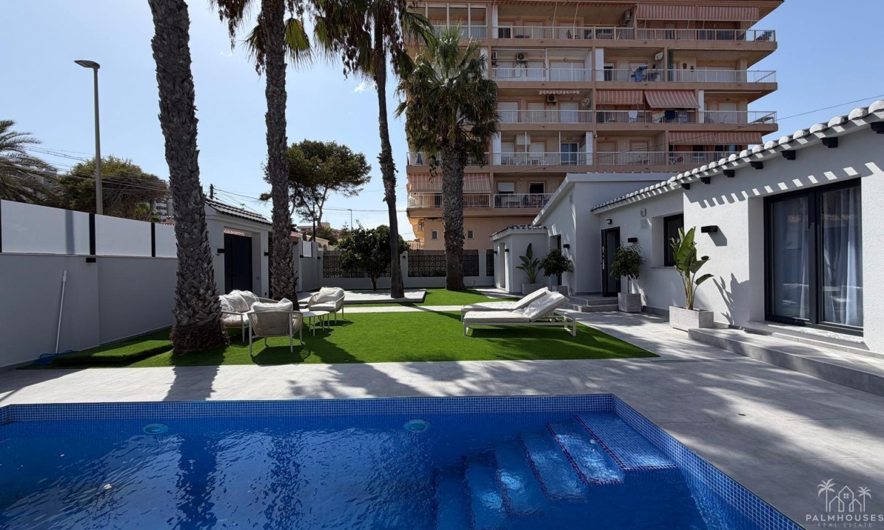 Herverkoop - Villa - Torrevieja - Punta Prima