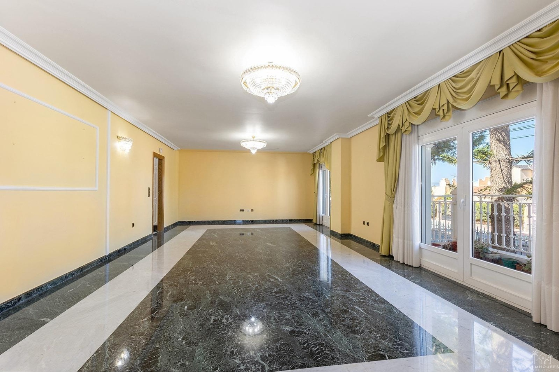 Herverkoop - Villa - Torrevieja - Torreta - Florida