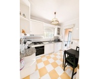 Herverkoop - Villa - Torrevieja - Torrevieja Centro