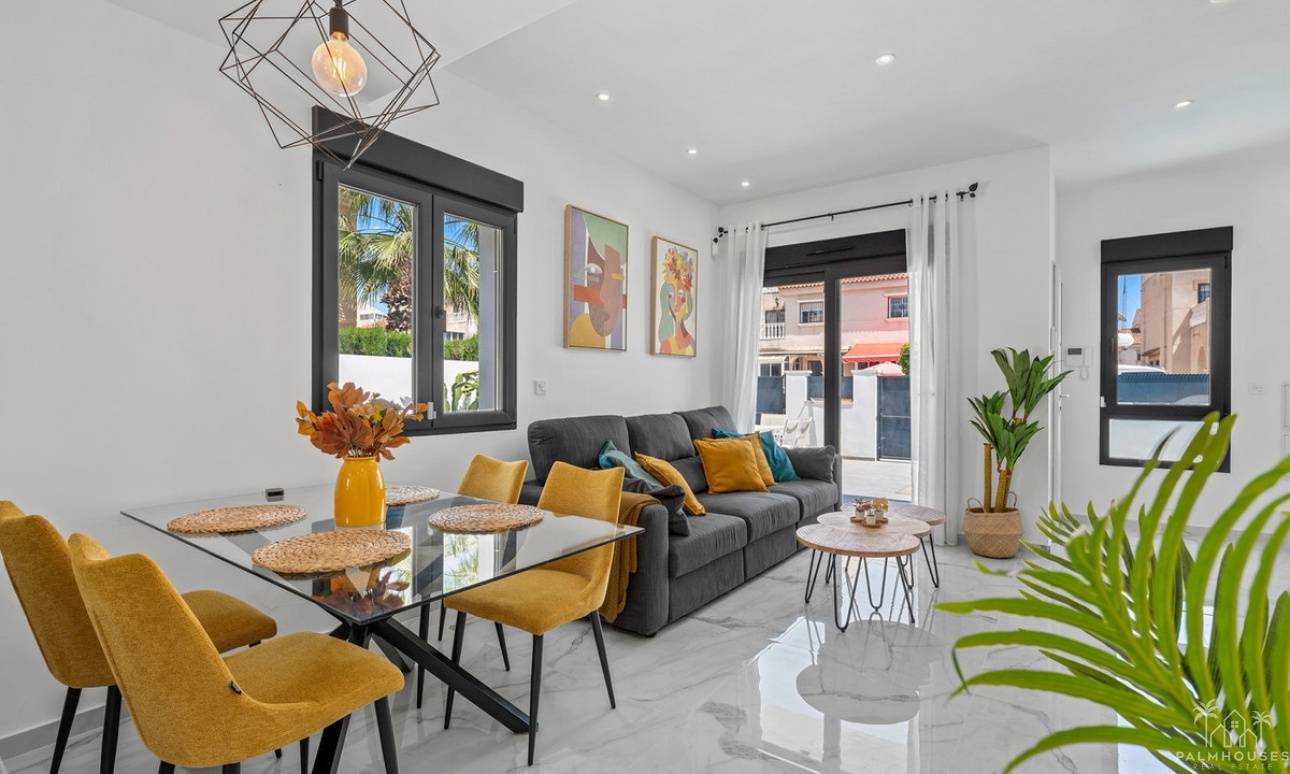 Herverkoop - Villa - Torrevieja - Torrevieja Centro