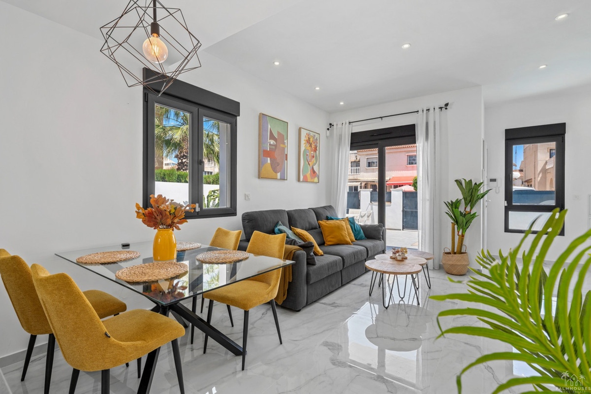 Herverkoop - Villa - Torrevieja - Torrevieja Centro