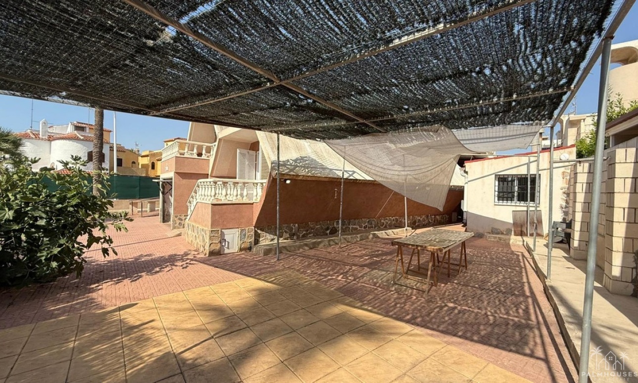 Herverkoop - Villa - Torrevieja - Torrevieja Centro
