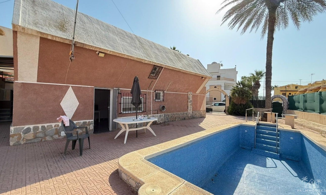Herverkoop - Villa - Torrevieja - Torrevieja Centro