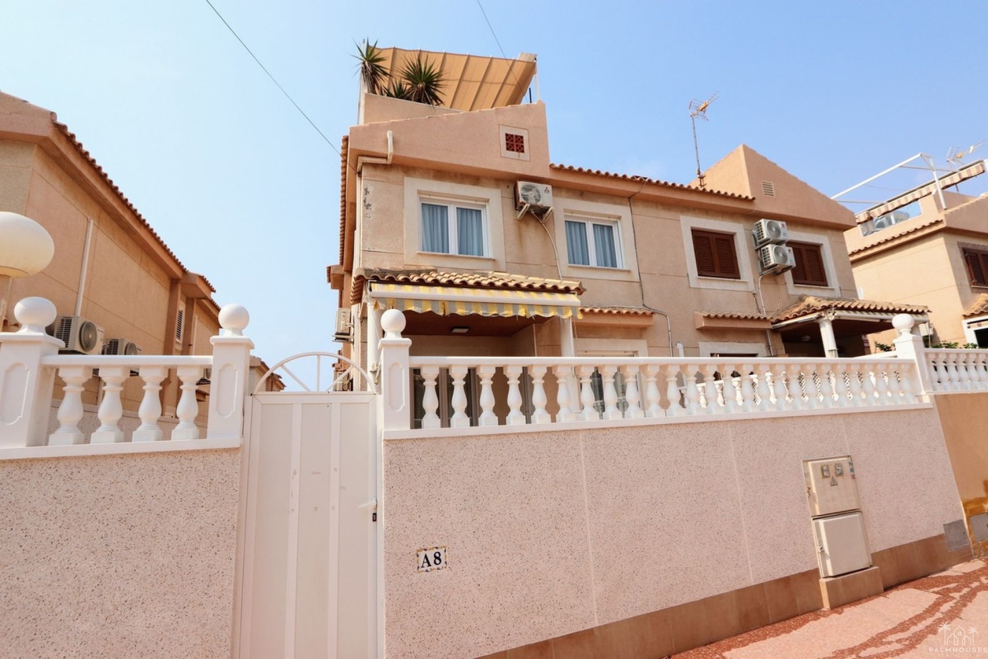 Herverkoop - Villa - Torrevieja - Torrevieja Centro