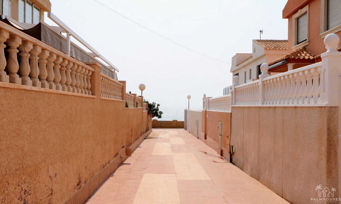 Herverkoop - Villa - Torrevieja - Torrevieja Centro
