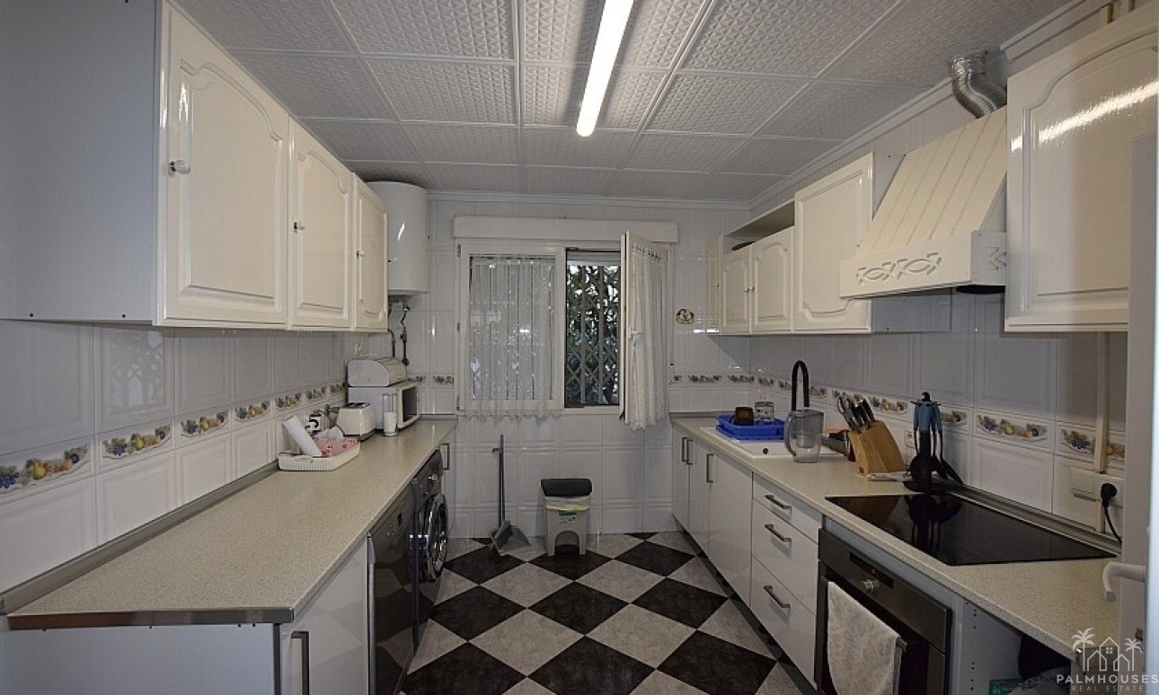 Herverkoop - Villa - Torrevieja - Torrevieja Centro