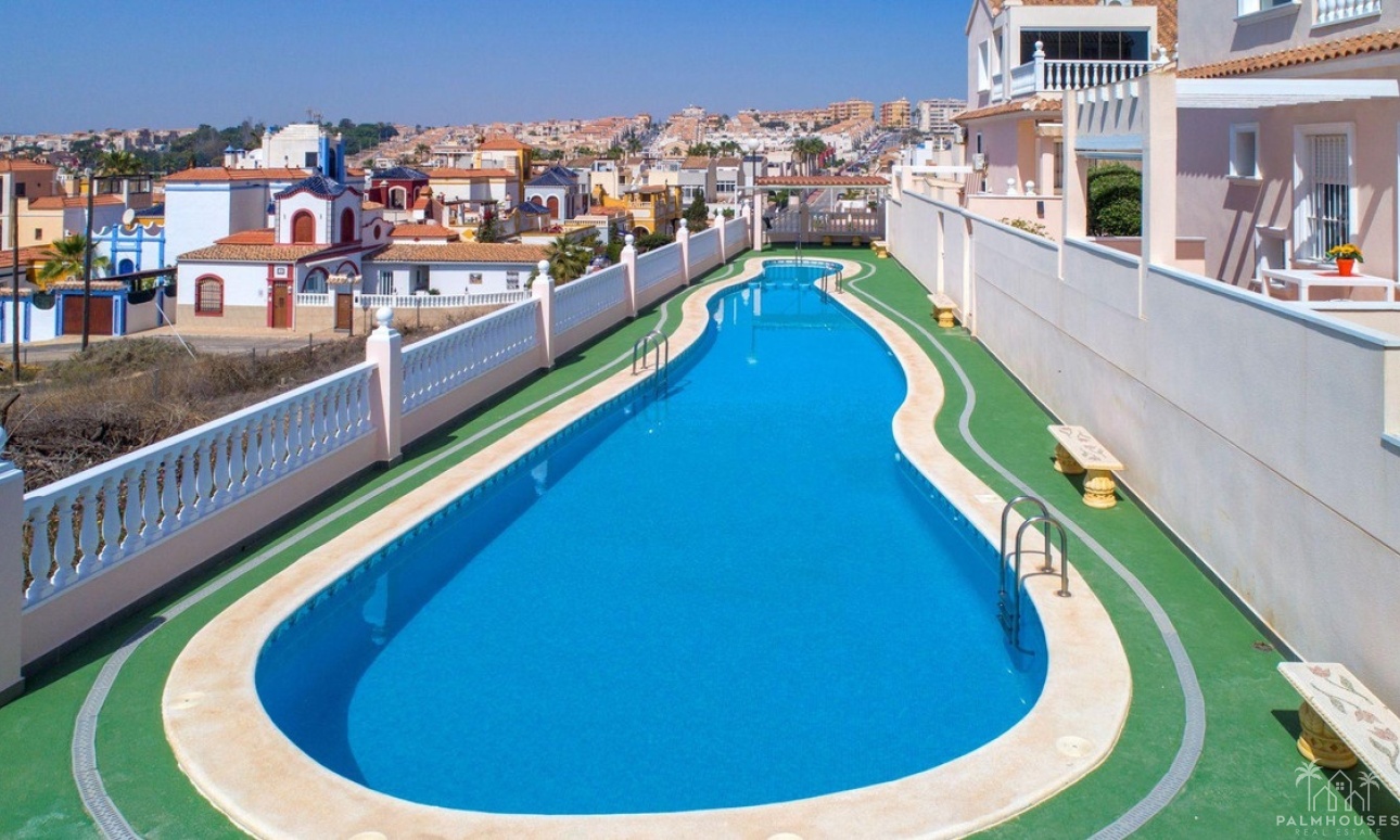 Herverkoop - Villa - Torrevieja - Torrevieja Centro