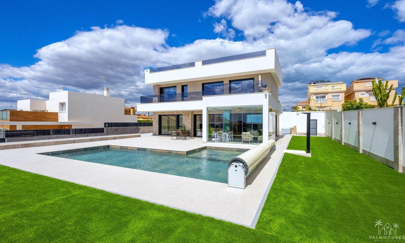 Herverkoop - Villa - Torrevieja - Torrevieja Centro