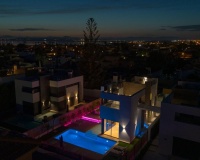 Herverkoop - Villa - Torrevieja - Torrevieja Centro