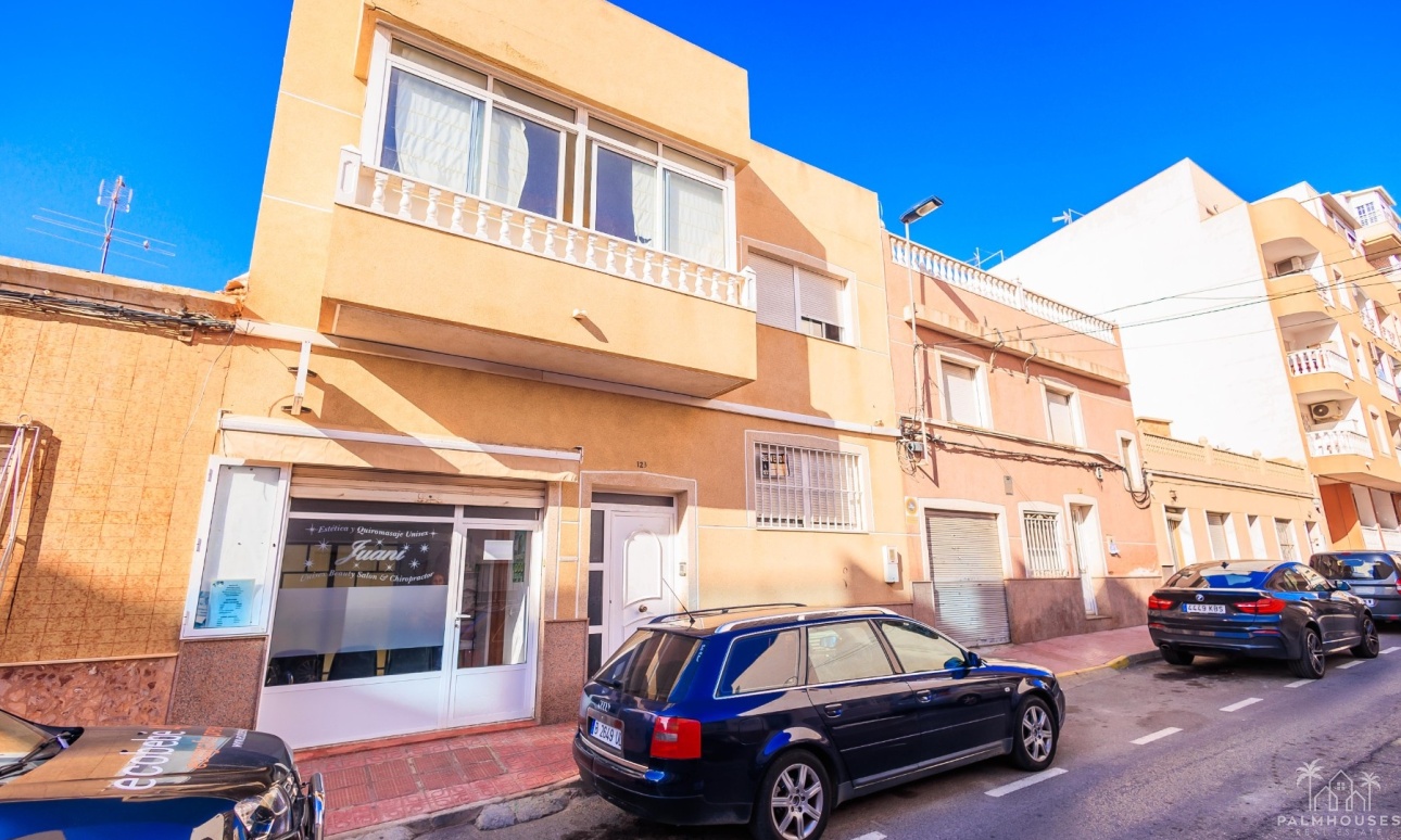 Herverkoop - Villa - Torrevieja