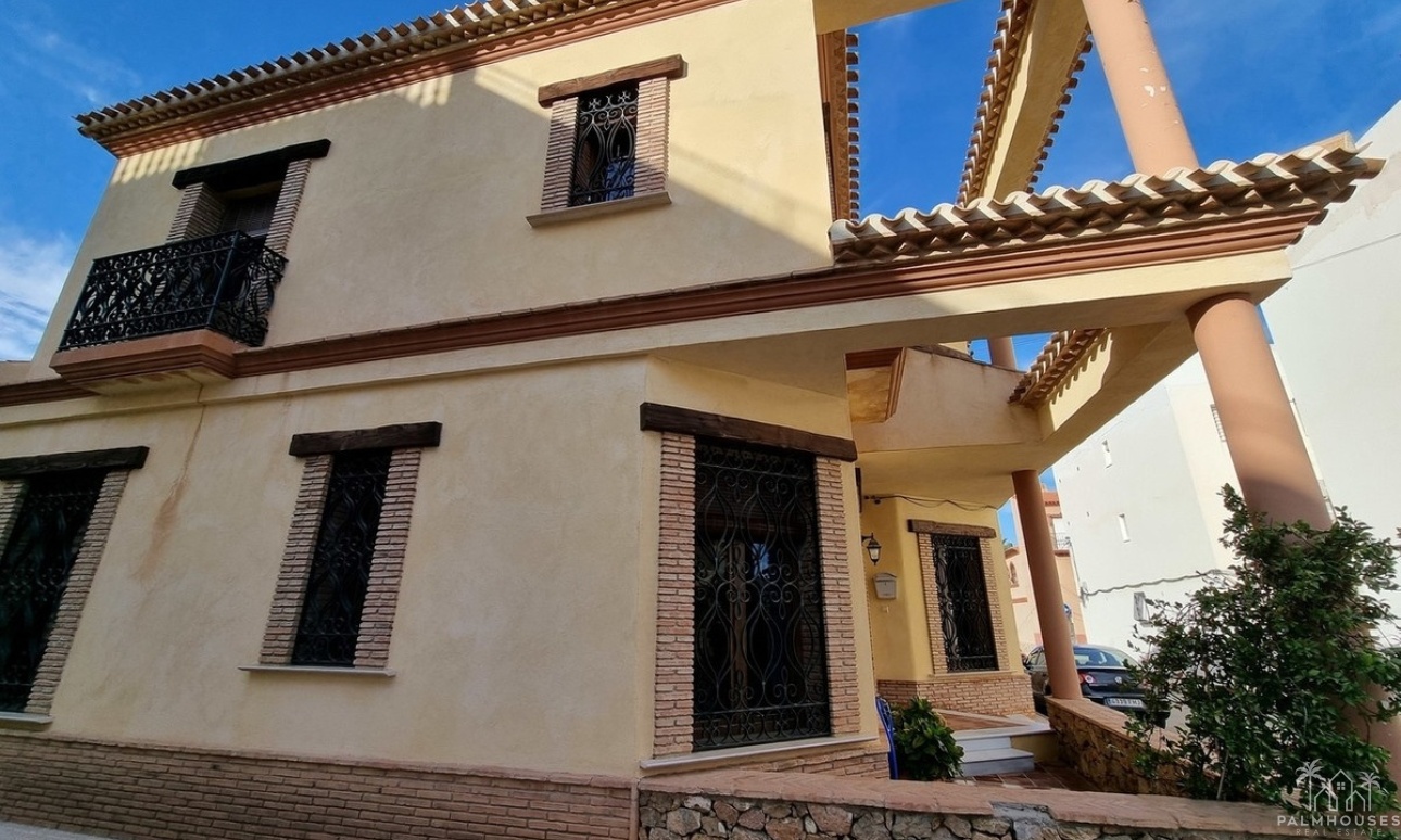 Herverkoop - Villa - Turre