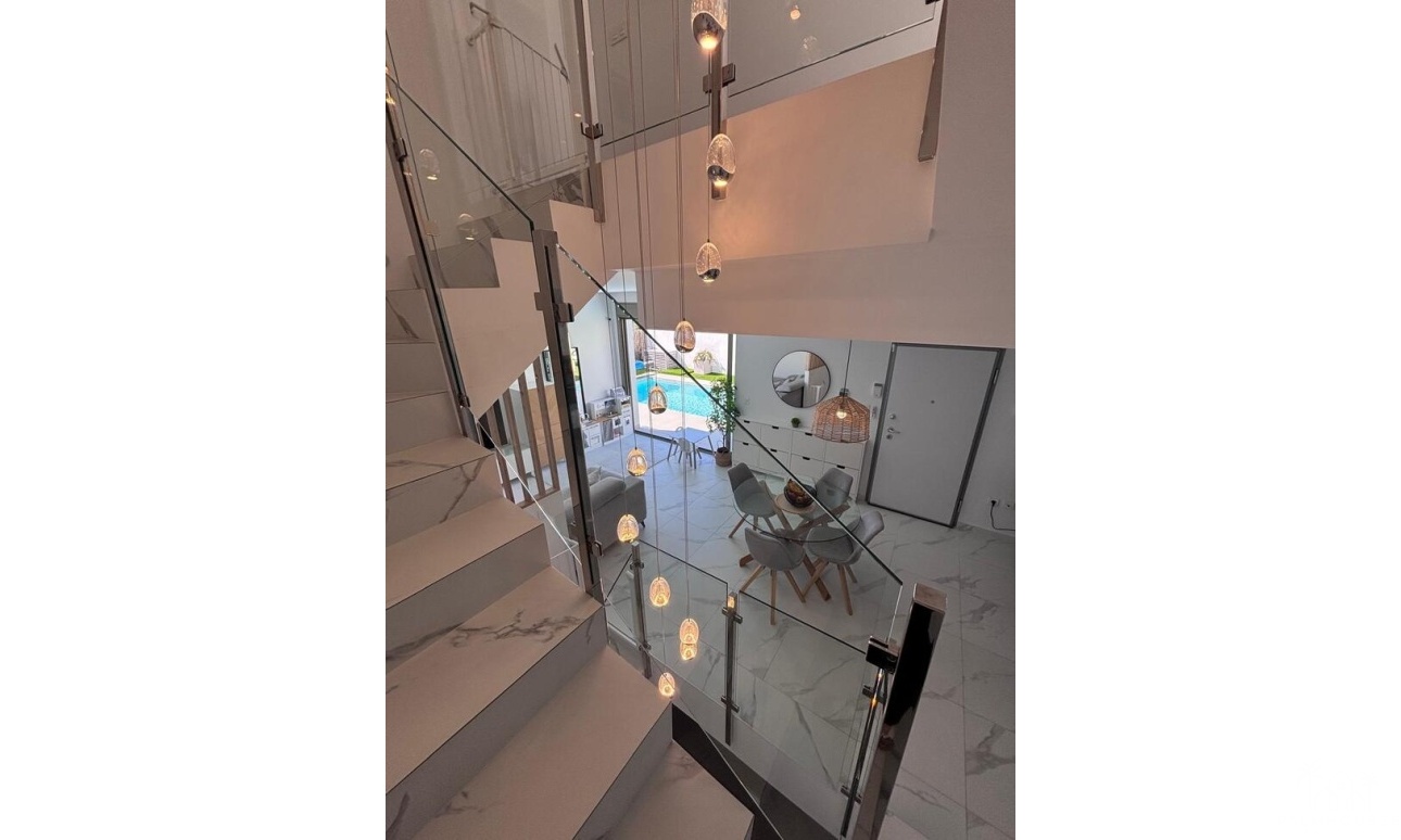 Herverkoop - Villa - Villamartin - Costa Blanca
