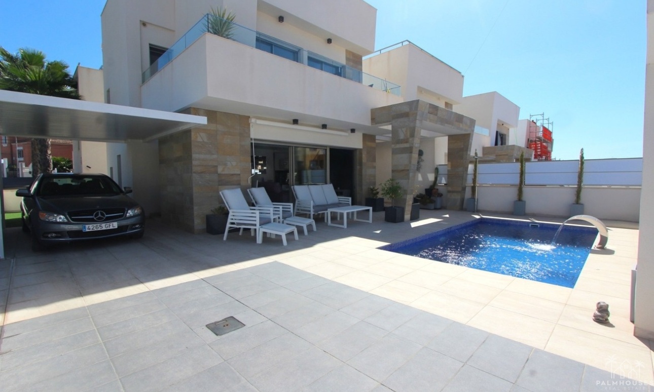 Herverkoop - Villa - Villamartin - El Galan