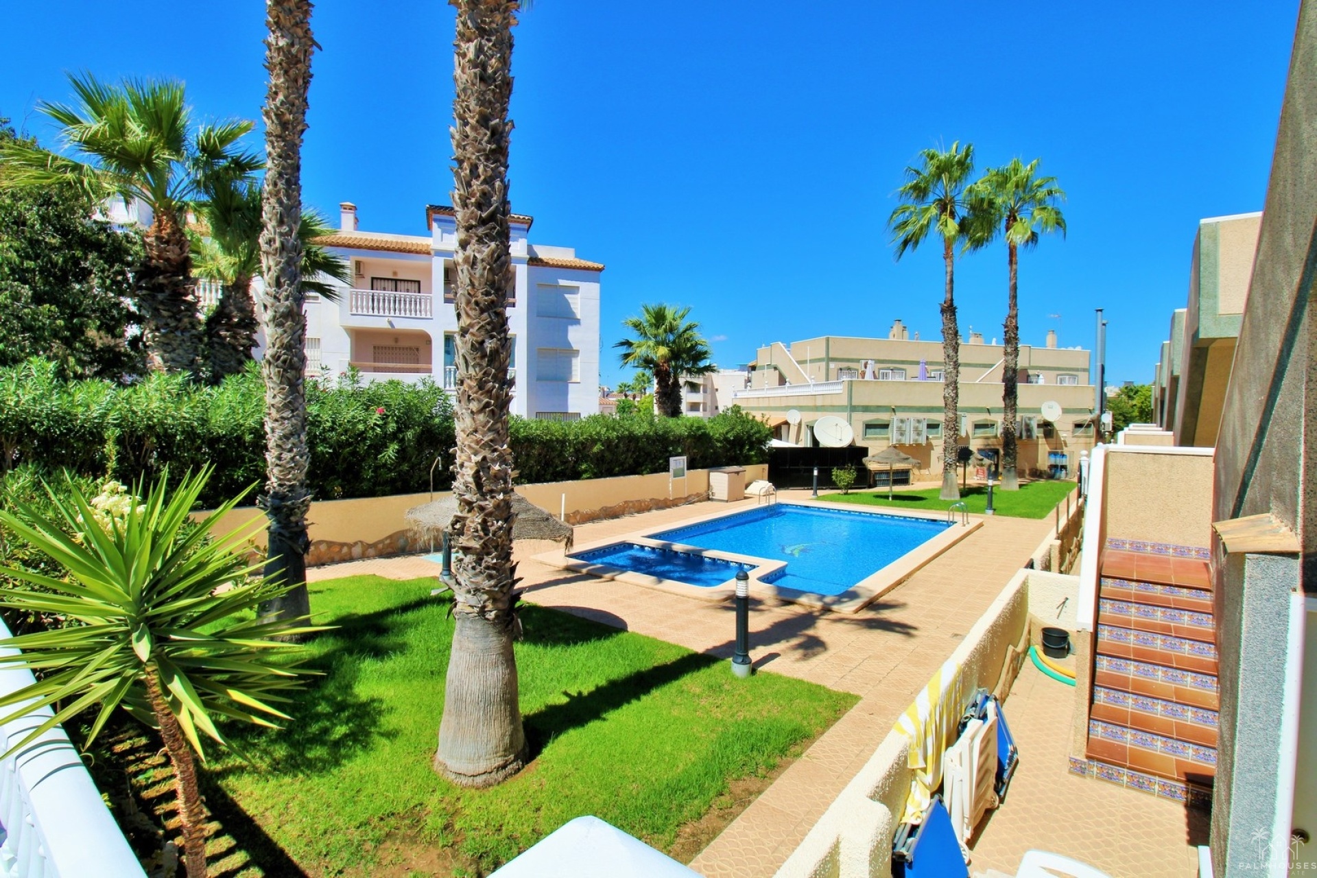 Herverkoop - Villa - Villamartin - Las Violetas