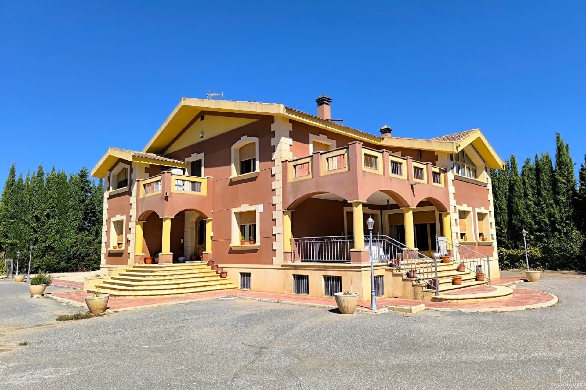 Herverkoop - Villa - Yecla - Inland