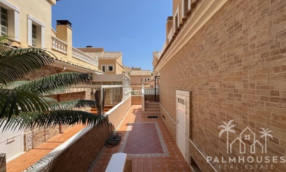 House - Resale - Guardamar del Segura - Urbanizaciones