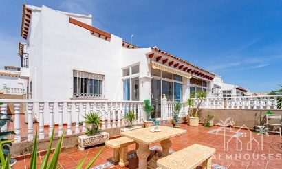 House - Resale - Orihuela - Punta Prima