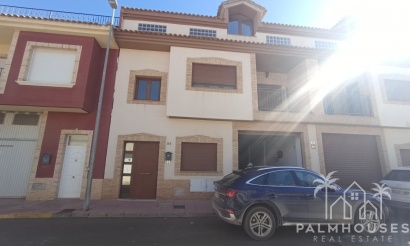 House - Resale - Roldán - Inland