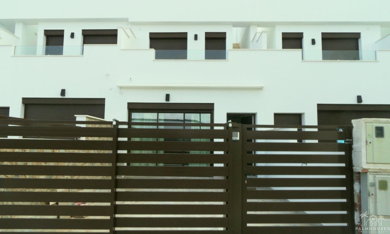New Build - House - Pilar de La Horadada - parque Andromeda