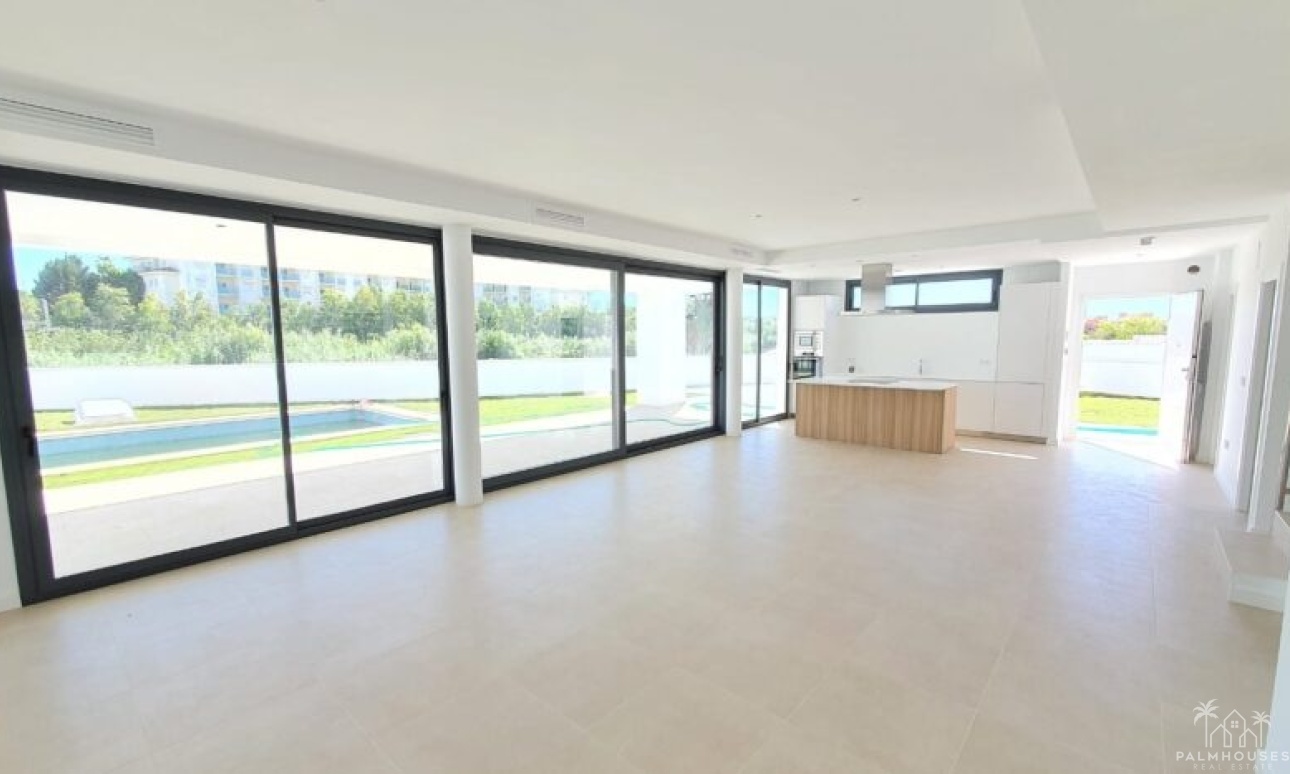 New Build - Villa - Manilva
