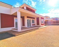 Nieuwbouw - Villa - Purias