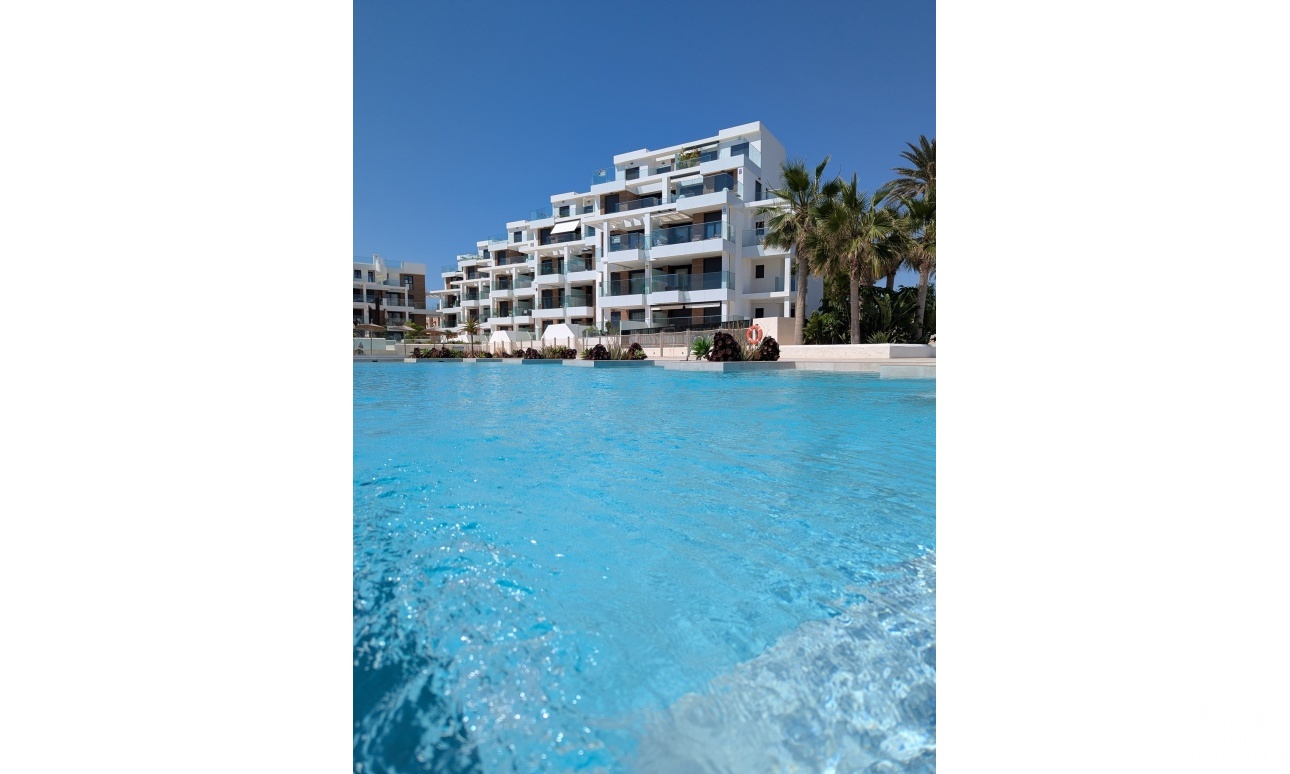 Nouvelle construction - Apartment - Denia