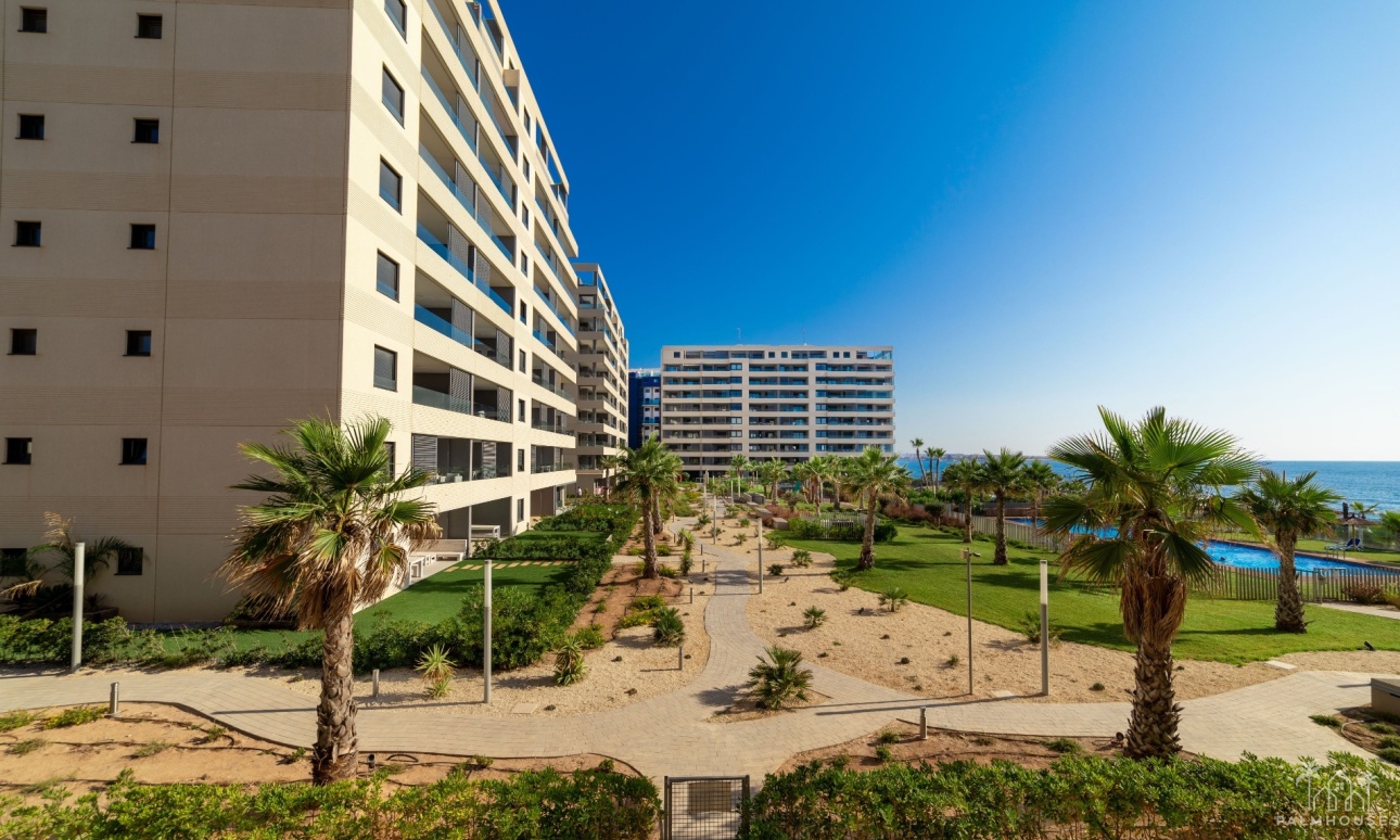 Nouvelle construction - Apartment - Torrevieja - Punta Prima