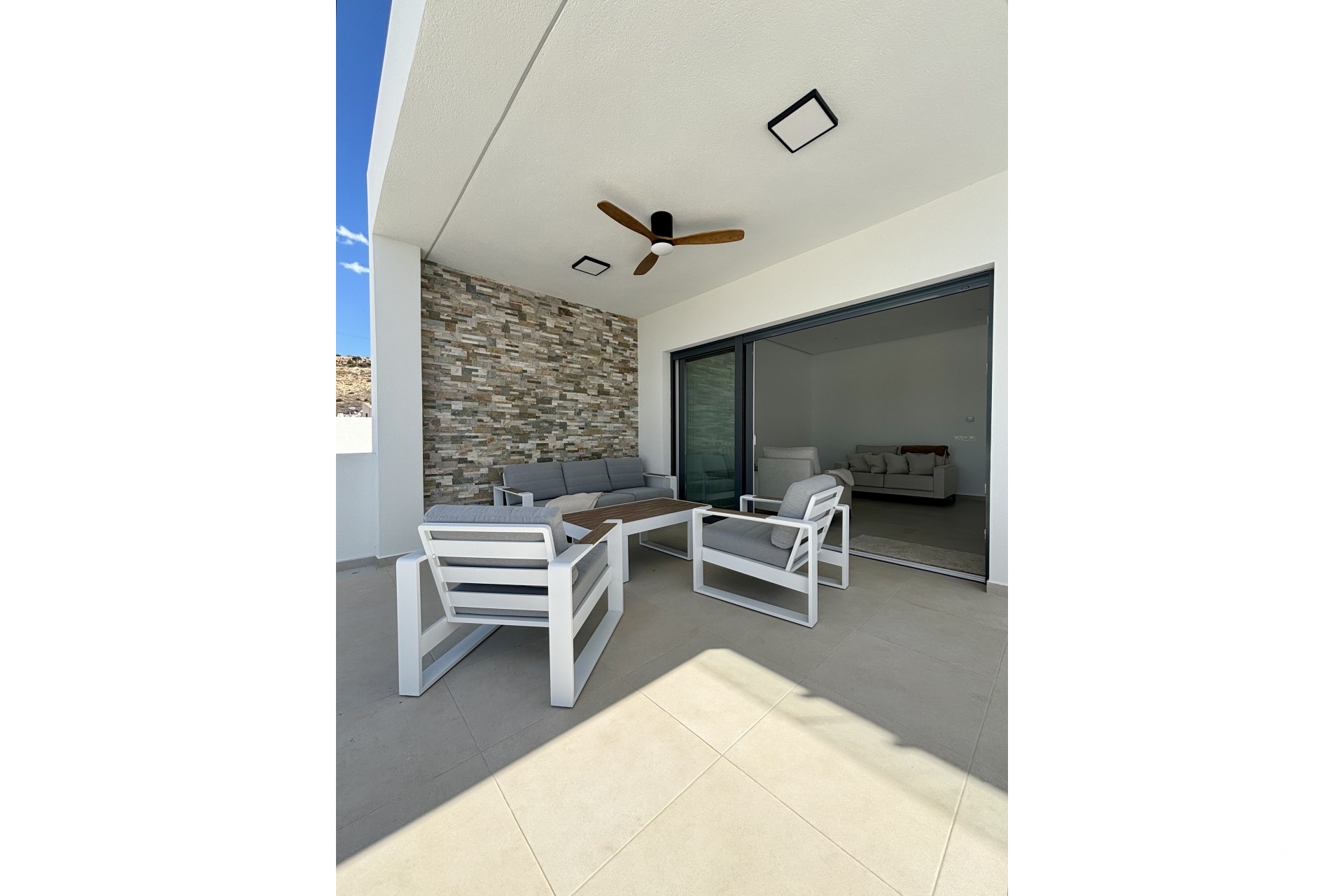 Nouvelle construction - Villa - Benijofar