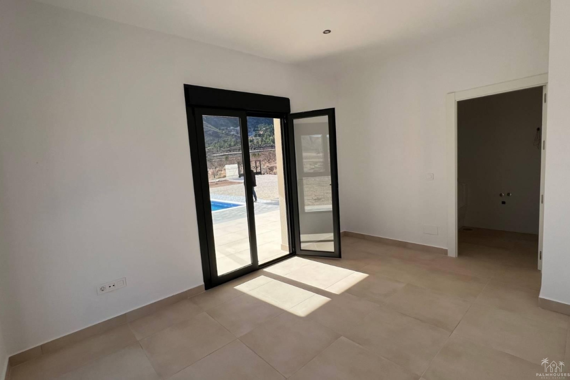 Nouvelle construction - Villa - Canada de la Lena