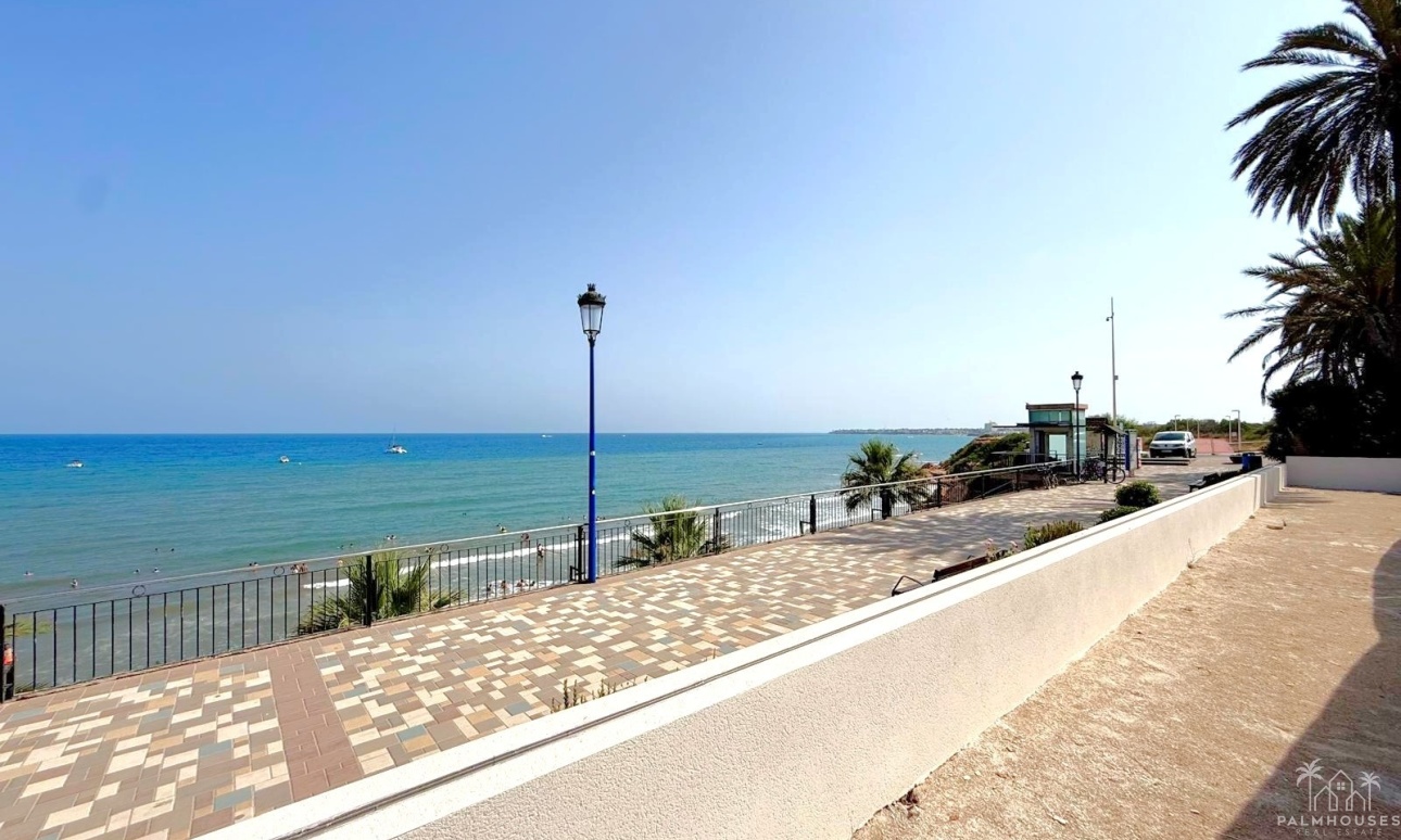 Nouvelle construction - Villa - Orihuela Costa - Punta Prima