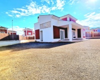 Nouvelle construction - Villa - Purias