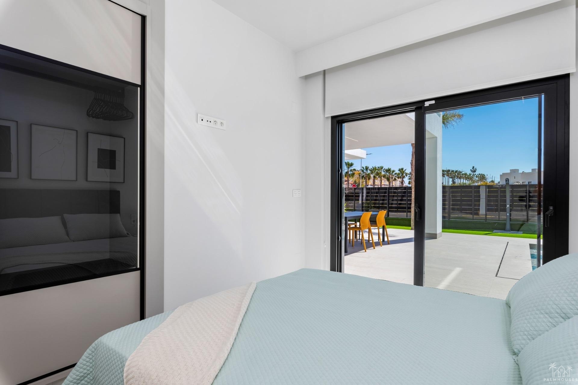 Nueva construcción  - Villa - Algorfa - La Finca Golf