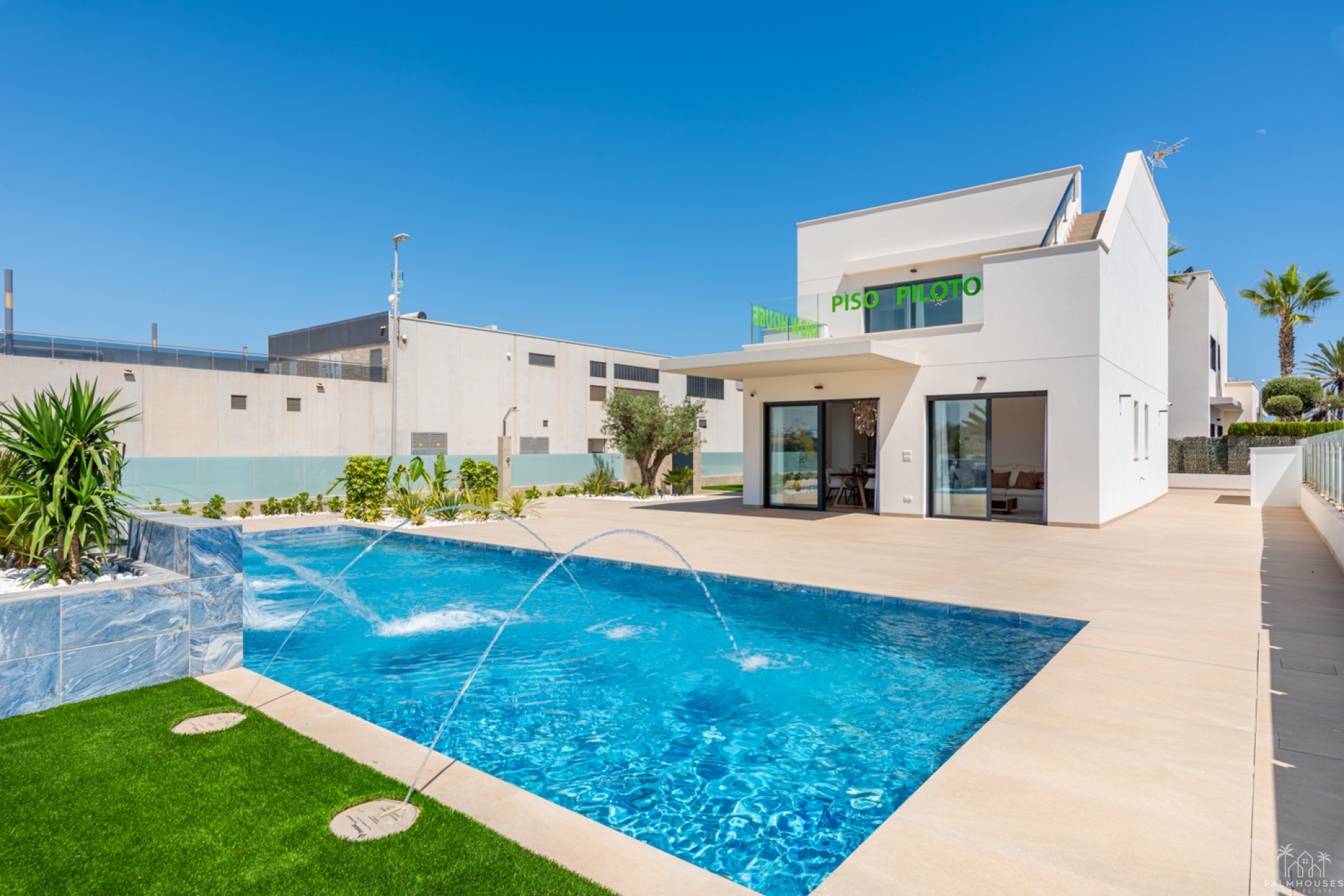 Nueva construcción  - Villa - Dehesa De Campoamor